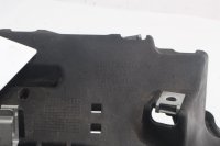 Bevestiging van de rechter kuipbeugel voor de steun van het gewei BMW K 1300 GT K44 0538 09-11