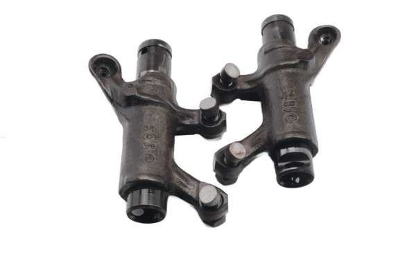 Levier de guidage gauche du culbuteur darbre à cames 596 BMW R 1200 GS K25 0307 R12 04-07