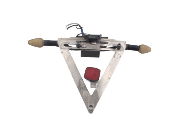 Rekisterikilven pidikkeen heijastin Suzuki GSF 1200 S Bandit WVA9/S 01-05
