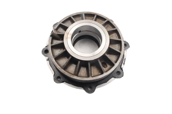 rear crankshaft bearing housing flange Moto Guzzi California III VW 87-93