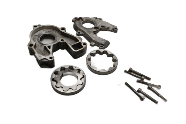 Oil pump assembly rotor housing screws BMW R 1200 GS K25 0307 R12 04-07
