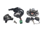 Virtalukon lukkosarja, polttoainesäiliön lukko Suzuki GSF 1200 S Bandit WVA9/S 01-05