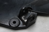 Piastra di montaggio della staffa del poggiapiedi, anteriore sinistra, 1998 Kawasaki ZR 7S ZR750F H 01-04