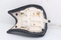 Etuistuimen kuljettajan istuin F 280414 Suzuki GSX-R 1000 R L7/L8/L9 (EURO 4) DM11G 17-21