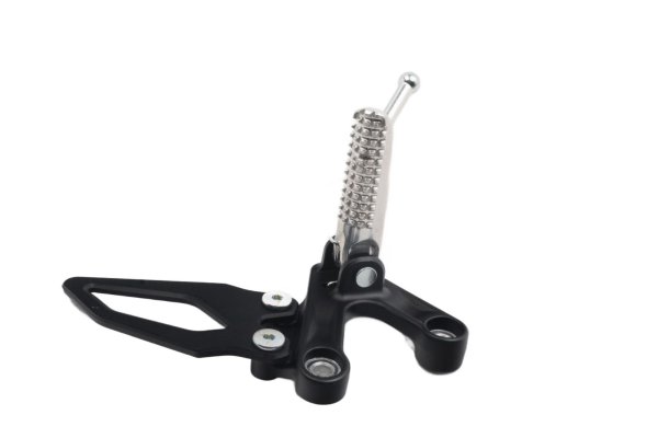 Footrest assembly, front left, rider mount Yamaha MT-09 900 A 25-25