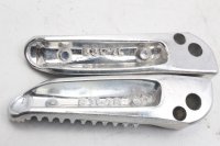 Passenger footrest rear left right ribbed set Yamaha MT-09 900 A 25-25