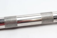 Guidon 25,4 mm 820 mm passe-câble moleté poli Harley-Davidson universell