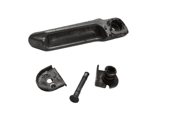 Support de repose-pieds passager arrière gauche Kawasaki ZR 7S ZR750F H 01-04