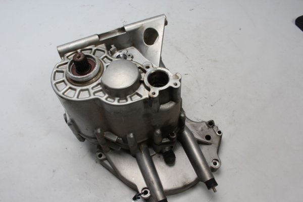 Carcasa de la caja de cambios, eje cardán, soporte del embrague BMW R 1200 CL 0442 K30 259C 03-05