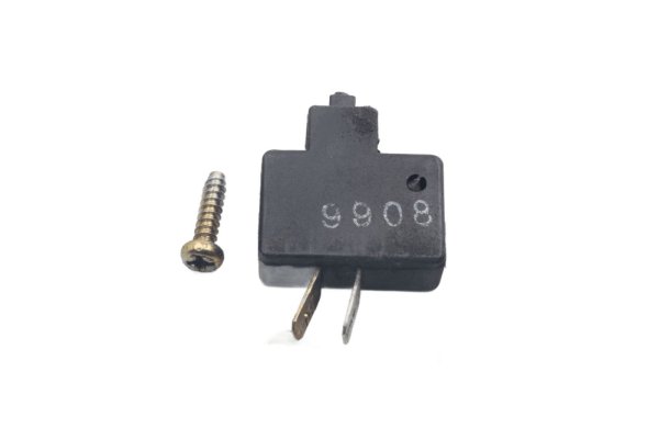 Clutch switch, front top switch, fuse Honda XL 1000 V SD01 99-00