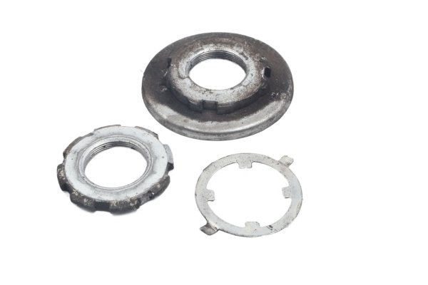 Fork bridge locking nut, upper locking plate Honda XL 1000 V SD01 99-00