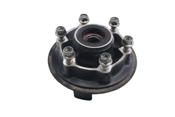 Chainring carrier rear wheel hub bearing mount Kawasaki ZR-7S ZR750F/H 01-04