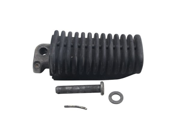 Vasemman takamatkustajan jalkatuen kumityynyn kiinnitys BMW R 1150 GS R21 0415 99-04