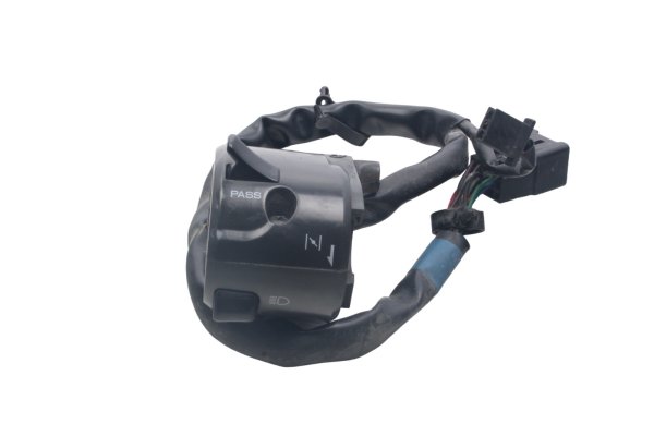 Left handlebar switch for turn signals, high beam, and horn Kawasaki ZR-7S ZR750F/H 01-04