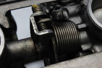 Carburetor bank, throttle body Kawasaki ZR-7S ZR750F/H 01-04