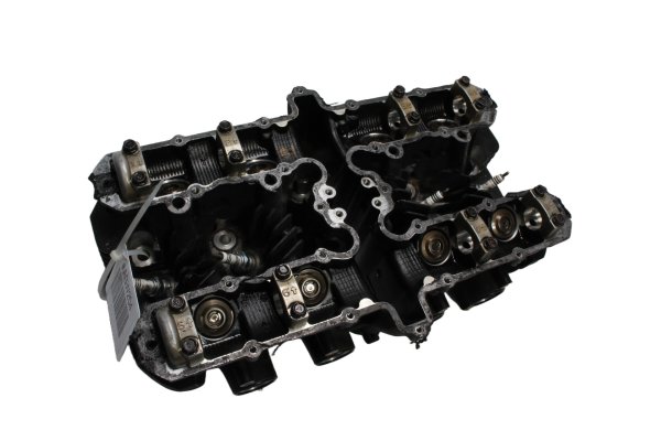 Culasse, cache-culbuteurs, distribution Kawasaki ZR-7S ZR750F/H 01-04