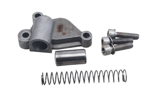 Couvercle du ressort du piston dentraînement de la pompe à huile 1340707 BMW R 1150 R Rockster R28 0308 03-05