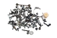 vis restantes du cadre de carénage Honda CBR 900 RR SC33 96-97
