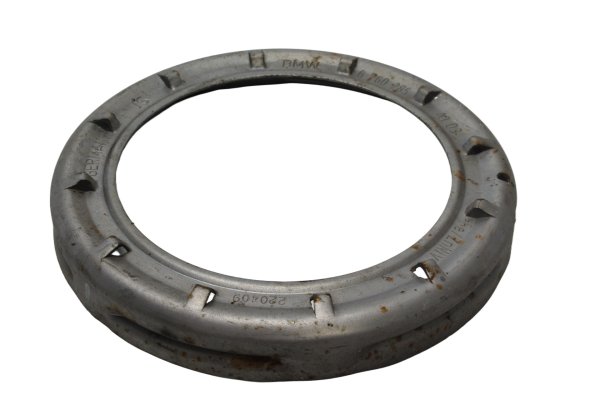 Soporte de montaje de la bomba de combustible 2204093 BMW R 1200 R R1ST K27 0378 07-10