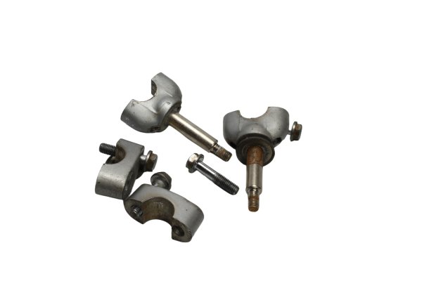 Styrklämma 22mm riserklämma-set Honda XRV 750 Africa Twin RD04 90-92