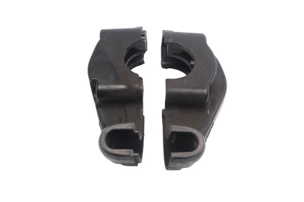 Gaszugführung Halter Seilzug Verkleidungsschelle Yamaha FJR 1300 A RP11 04-05
