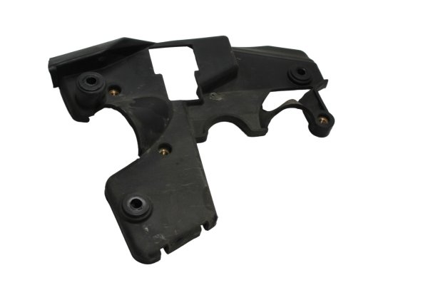 Kåpfäste, frammask, framstrålkastarfäste Yamaha V-Max 2WE 91-06