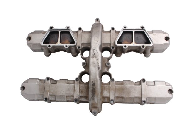 Cylinder head cover, valve cover, gasket seat Kawasaki ZR 7S ZR750F H 01-04
