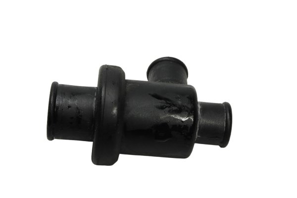 Thermostat housing coolant regulator Ducati Monster 1200 S M600 14-16