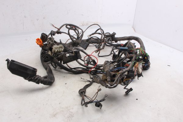 Connecteur de relais fusible principal du faisceau de câbles BMW R 1100 GS 259 0409 93-99