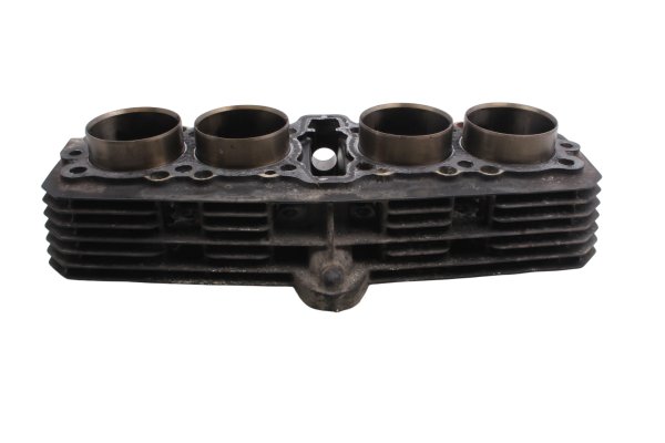 Cylinder block, cylinder liners, cooling, four-cylinder 887 Kawasaki ZR 7S ZR750F H 01-04