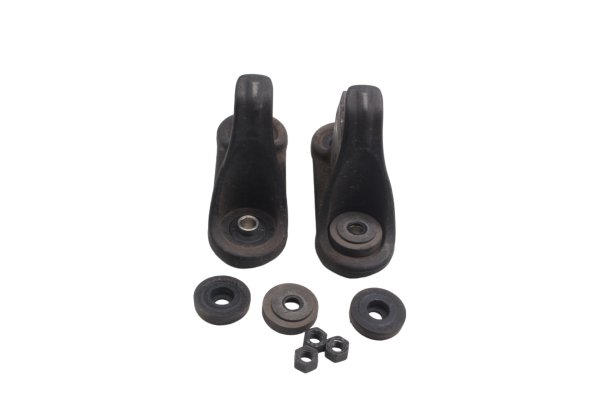 Sadelfäste hållare infästning gummi sats fram BMW R 1200 GS K25 0307 R12 04-07
