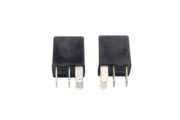 Relay set 2 pieces normally open 4-pin fuse box 61311459677 BMW K 1 K-1 88-93