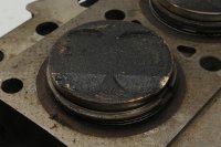 Cylinder kolvar motorblock ringar bultar sats Suzuki GSX 750 E GS75X-E 80-83
