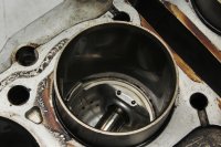 Cylinder kolvar motorblock ringar bultar sats Suzuki GSX 750 E GS75X-E 80-83