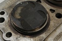 Cylinder kolvar motorblock ringar bultar sats Suzuki GSX 750 E GS75X-E 80-83