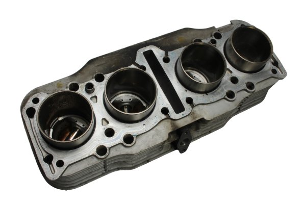 Cylindre pistons segments axes chemises bloc moteur Suzuki GSX 750 GS75X 80-81