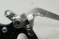 Fotpinnefäste komplett bromspedal hälskydd fram höger Yamaha MT-09 900 A 25-25