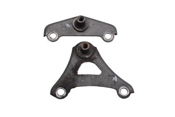 Motorfäste motorupphängning vänster höger nedre Suzuki SV 1000 S WVBX 03-07