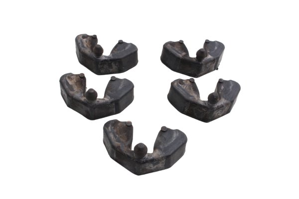 Gommini parastrappi mozzo posteriore set 5 pezzi Suzuki SV 1000 S WVBX 03-07