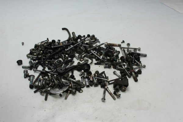 Kit viteria bulloni dadi rondelle fermacavi motore Suzuki TL 1000 S AG 97-01
