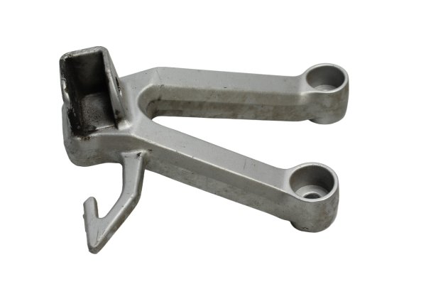 Soporte placa estribera pasajero trasero izquierdo Suzuki SV 650 S WVBY 03-06