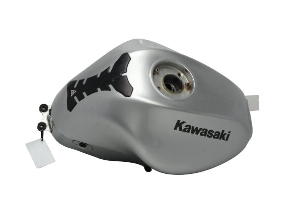 Depósito gasolina combustible plata metalizado Kawasaki ER-6N ER650A 05-08