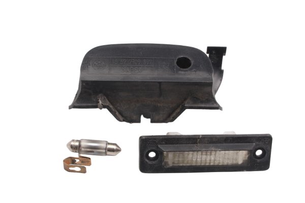 Éclairage de plaque immatriculation boîtier arrière BMW K 1200 GT K41 0548 02-05