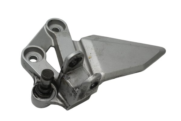 Fotpinnefäste hållare platta hälskydd vänster fram Suzuki SV 650 S WVBY 03-06