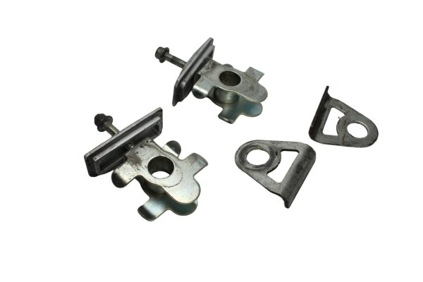 Chain adjuster blocks axle plates set rear left right Suzuki SV 650 S WVBY 03-06