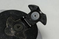 Lukkosarja virtakytkin tankin korkki satula Kawasaki ZR 7S ZR750F H 01-04