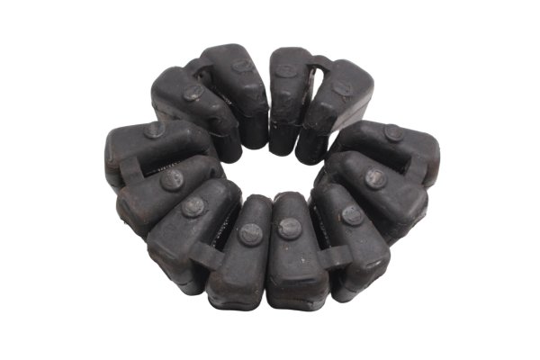 Ryckdämpare gummiblock drevhållare hjulnav sats bak Honda CBR 900 RR SC50 02-03