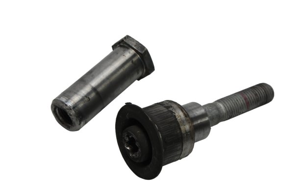 Svingarmsbult Paralever momentstag lagertapp sats BMW R 1200 S K29 0366 06-08
