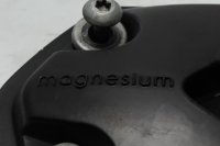 Venttiilikoppa sylinterinkansi vasen puoli musta BMW R...