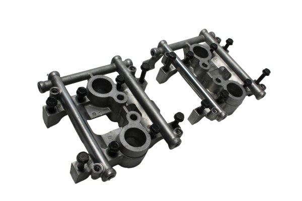 Camshaft holders bearing caps oil pipes head Kawasaki ZZR 600 ZX600E1-3 93-95